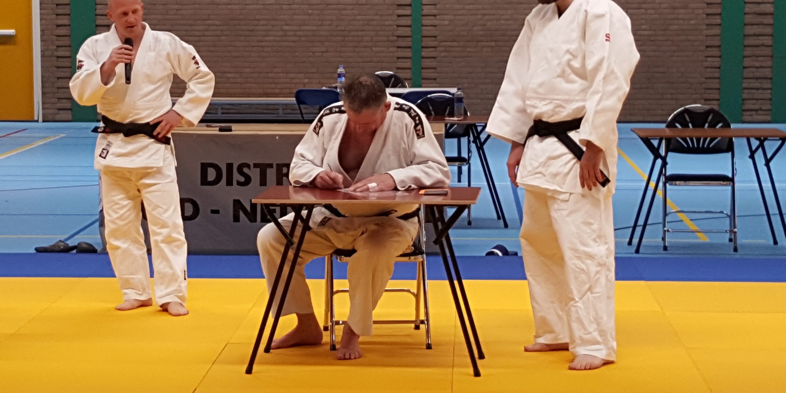 2019-06-01 16.57.59