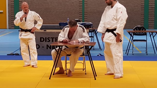 2019-06-01 16.57.59